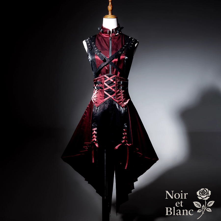 レッドベルベットゴシックセットアップ｜ベルト装飾×ハイローシルエット【NB-023】