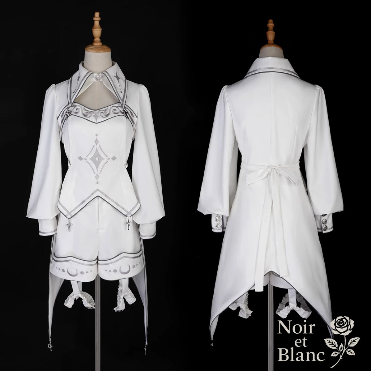 ホワイト フード付きマント 3点セットアップ｜月と星モチーフが映える白軍服風ゴシックスタイル【NB-011】